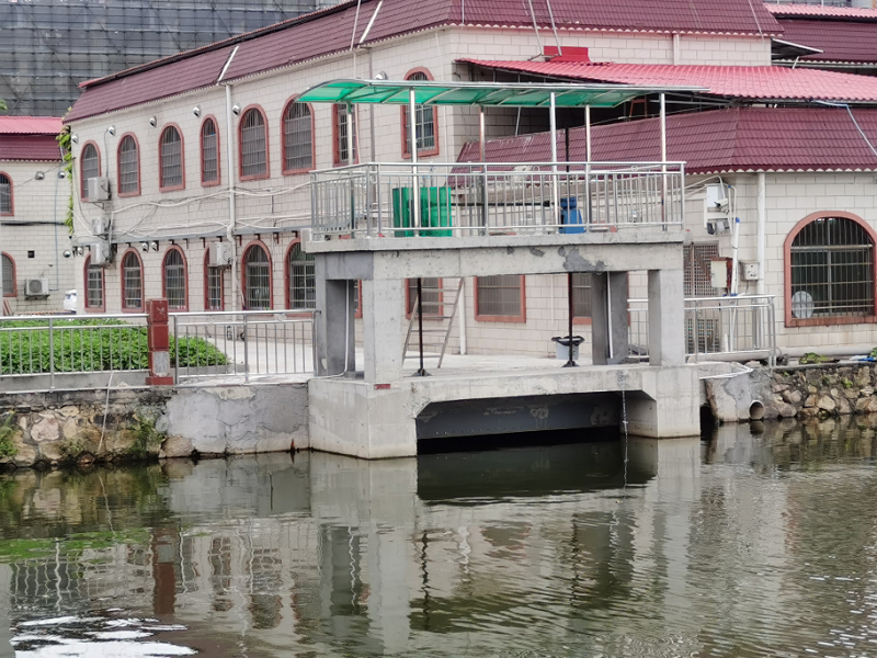 中片排水渠道修缮工程项目 - 鱼塘水闸建成后现场效果图片.png